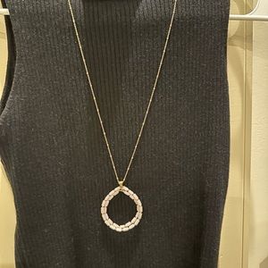 26 inch women’s pink necklace